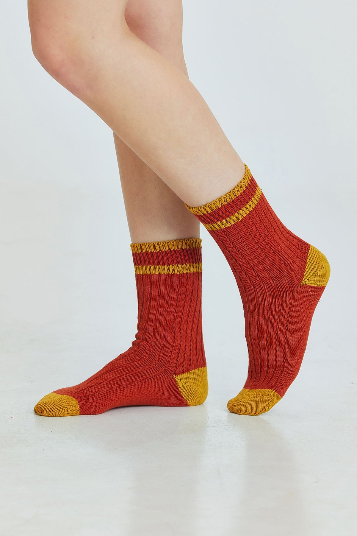 Pamuklu İki Renkli Çorap Kiremit