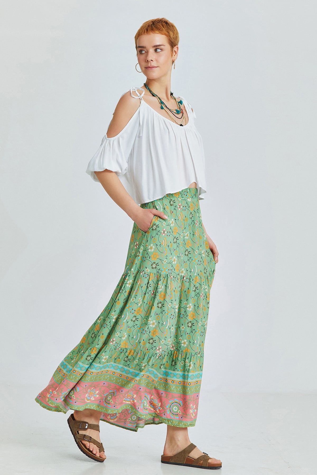 Omuzları Bağcıklı Düz Crop Top Beyaz