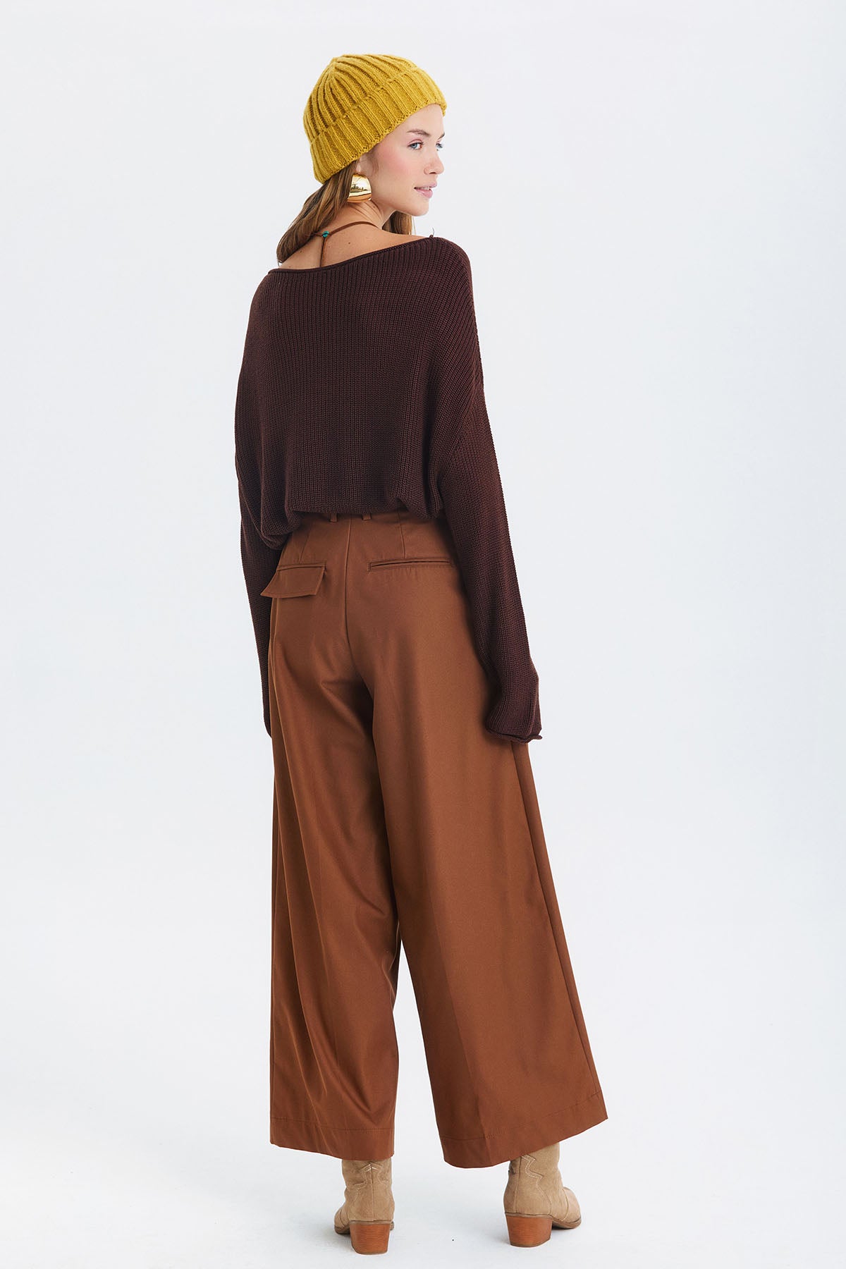 Kayık Yaka Basic Triko Kazak Kahverengi