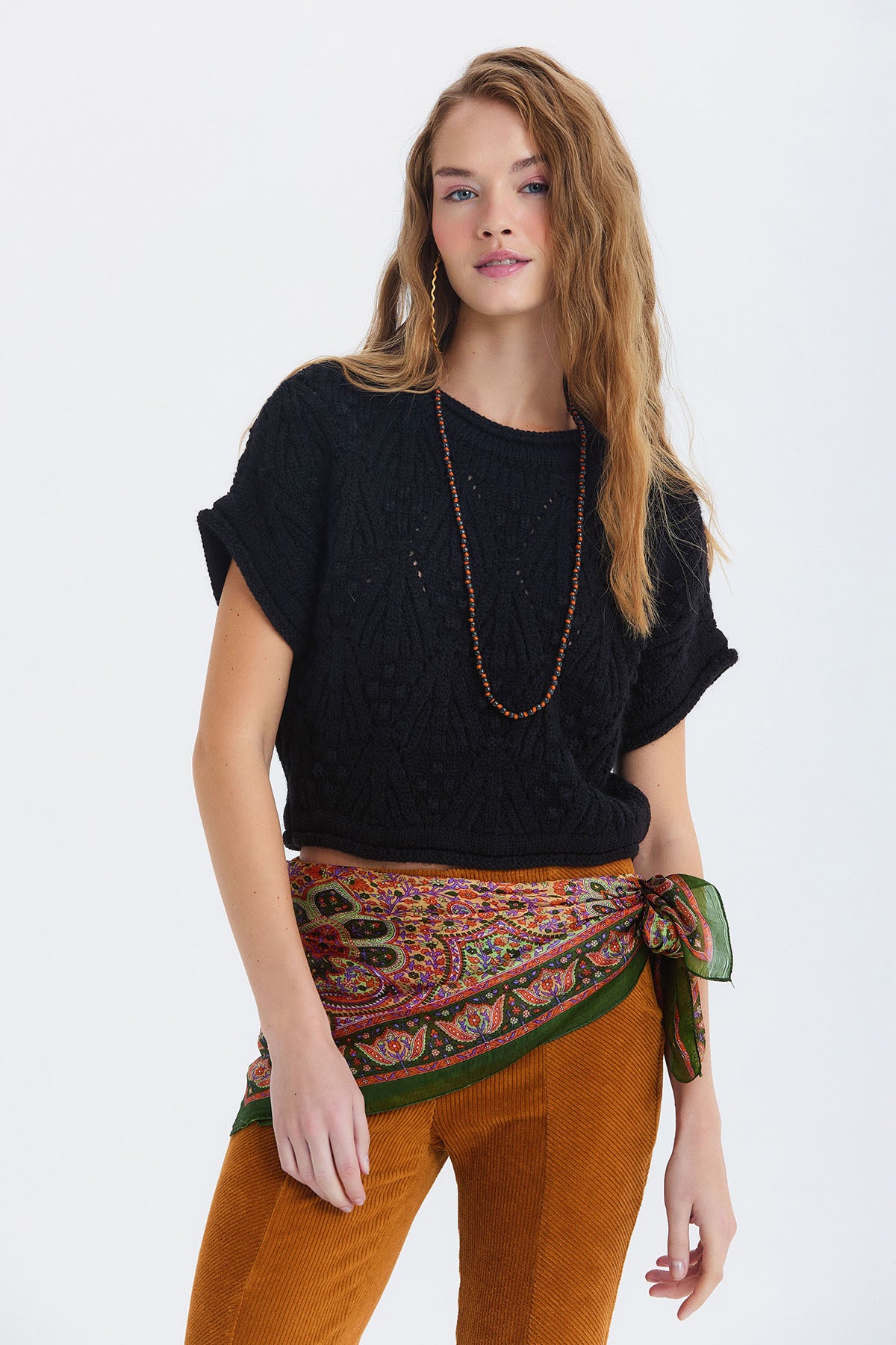 Örgü Desenli Kısa Kollu Kazak Siyah