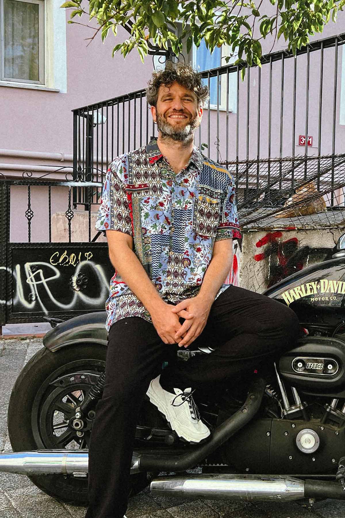 Bohem Tarz Kısa Kollu Desenli Gömlek Mavi