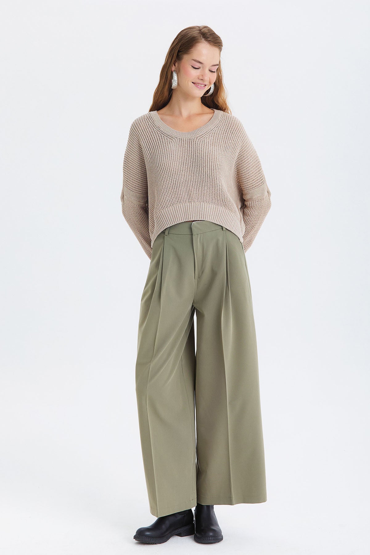 Salaş Bol Paça Kumaş Pantolon Çağla