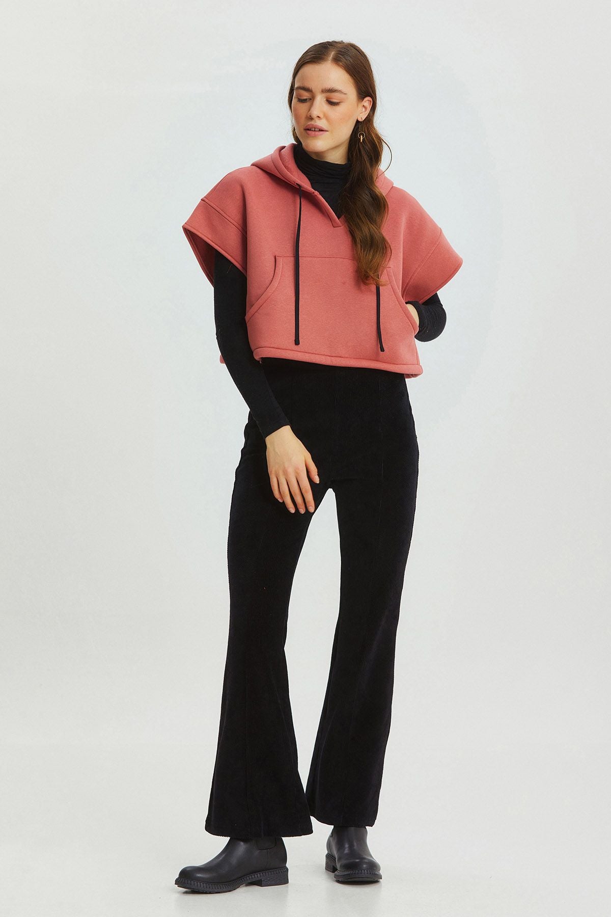 Kapüşonlu Pamuklu Crop Sweatshirt Pembe
