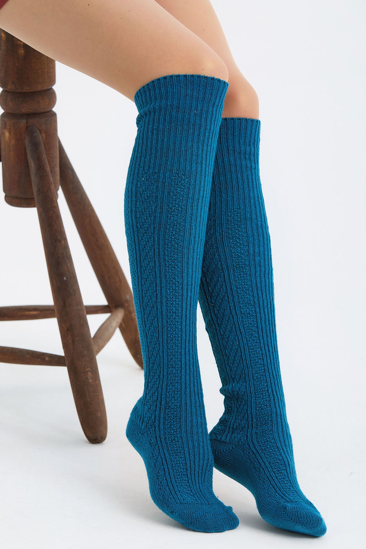 Diz Üstü Dikişsiz Yünlü Çorap Lacivert