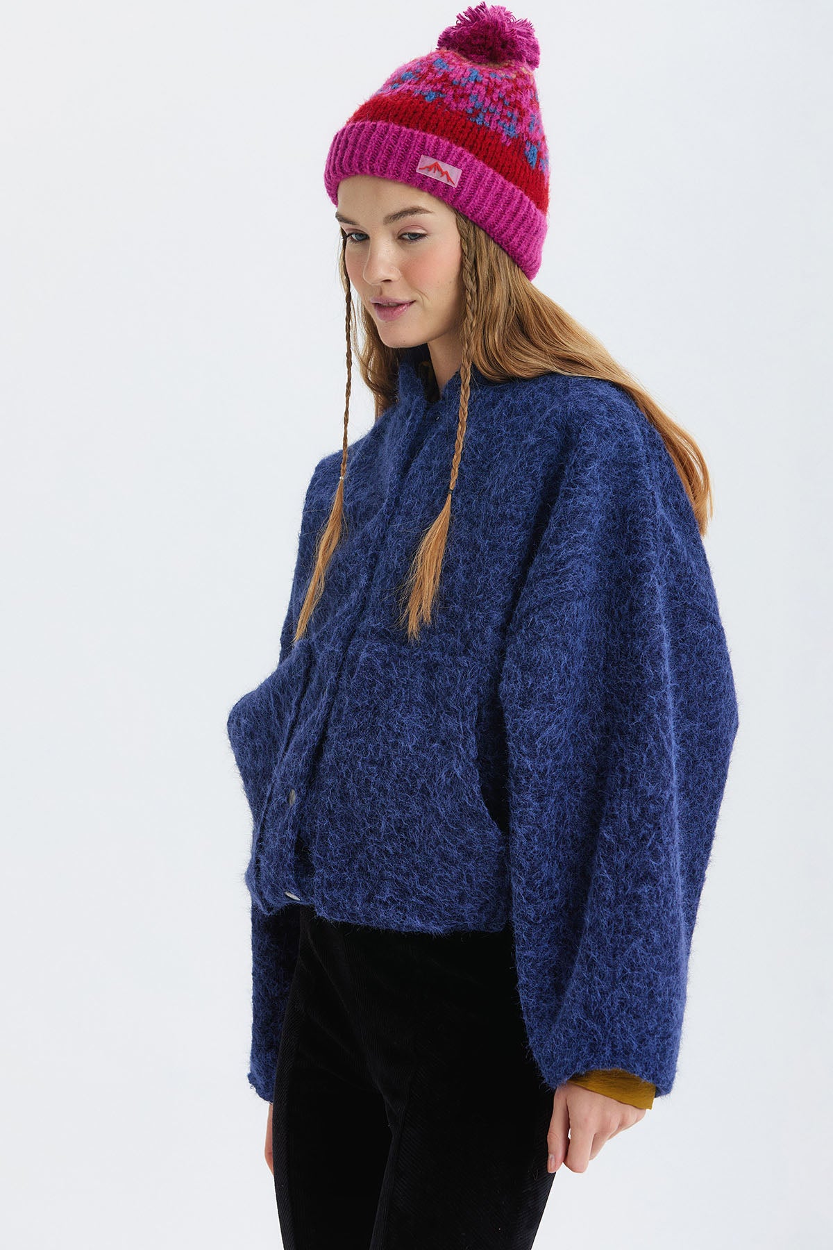 Desenli Ponponlu Triko Bere Pembe