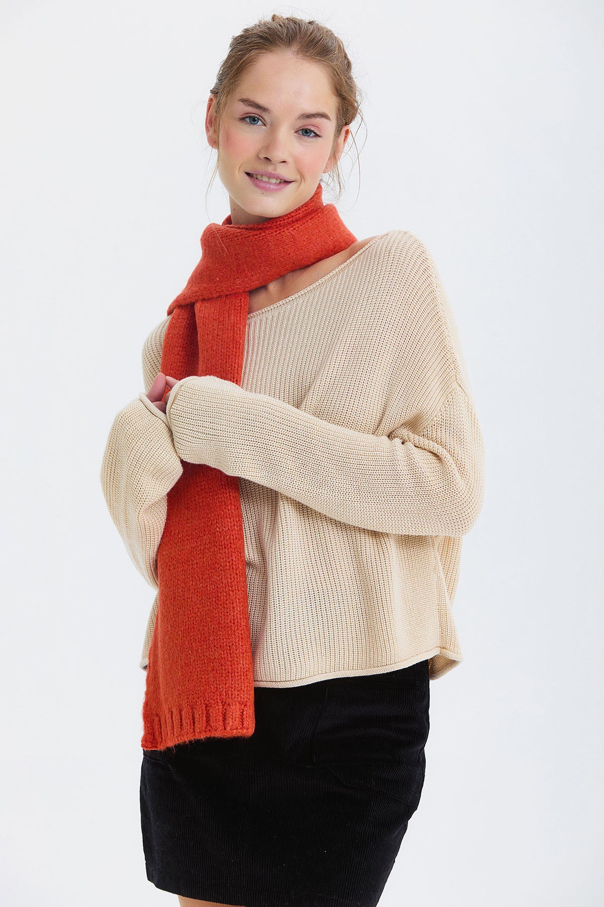 Basic Orta Boy Atkı Turuncu