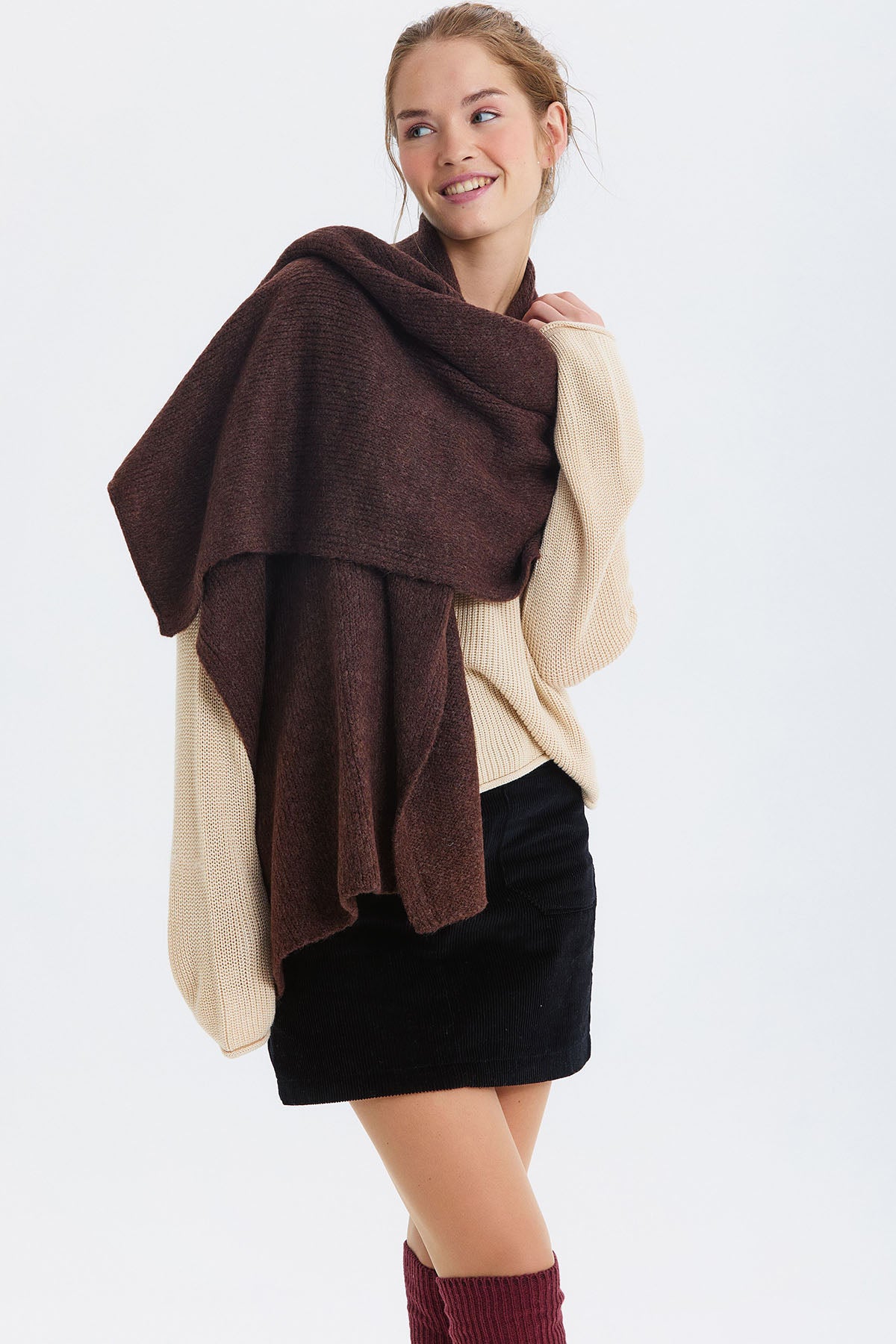 Düz Renk Büyük Yumuşak Atkı Kahverengi