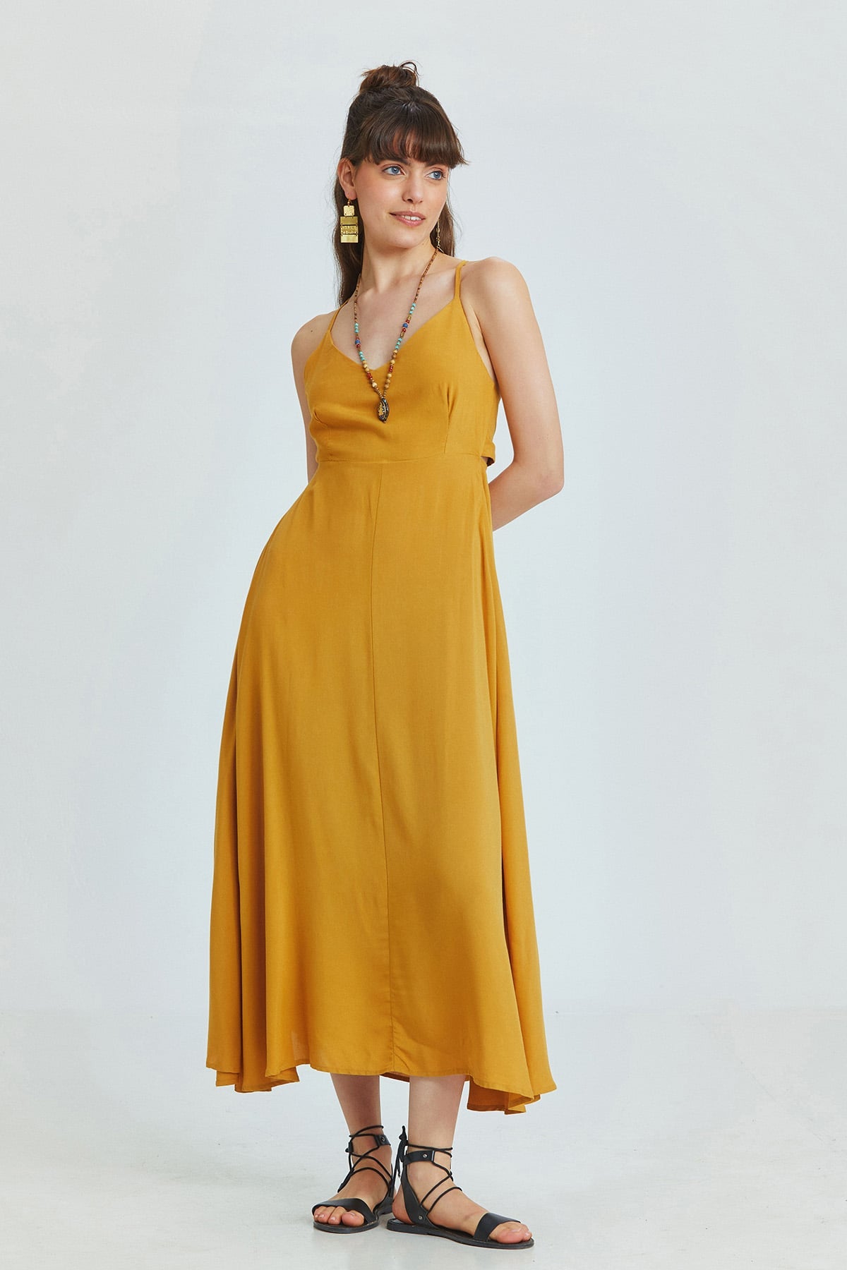 Sırt Detaylı Düz Renk Şık Bohem Elbise Sarı