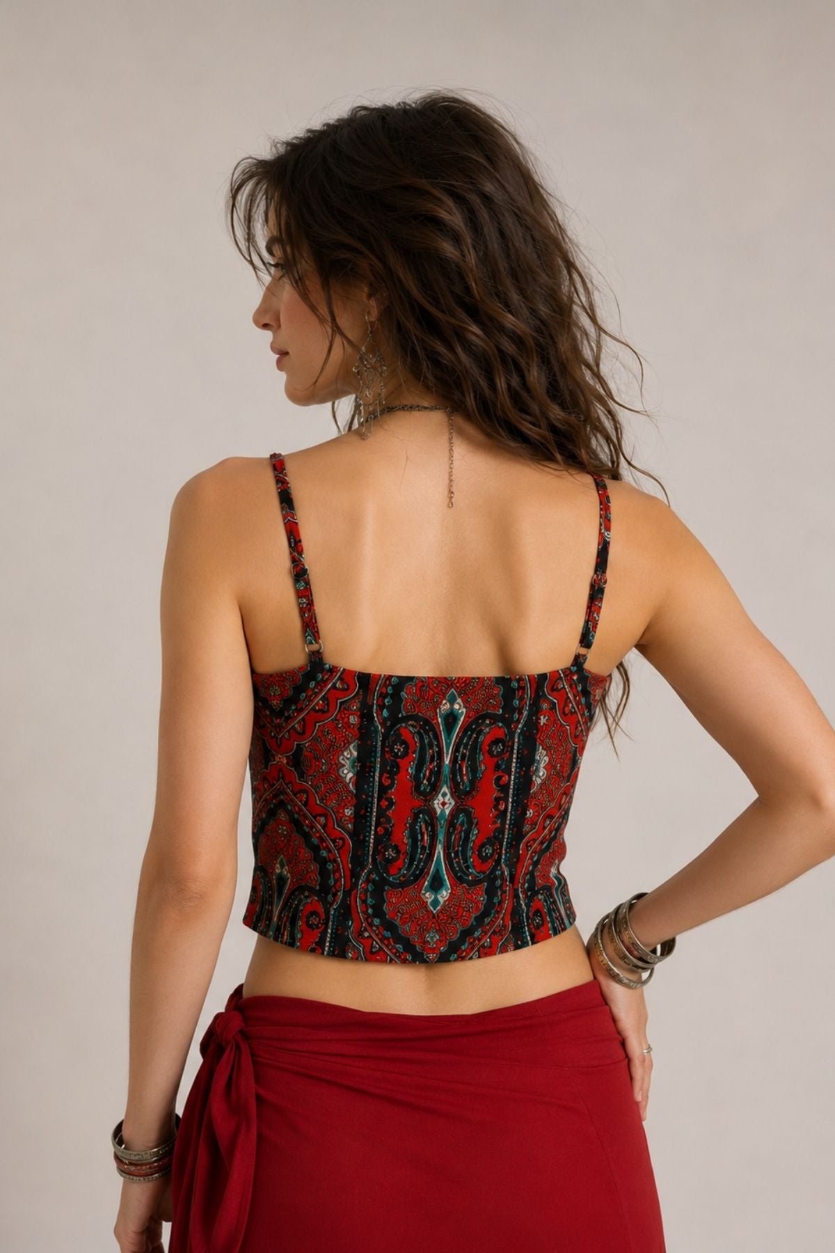 İp Askılı Düğmeli Crop Bluz Siyah - Kırmızı