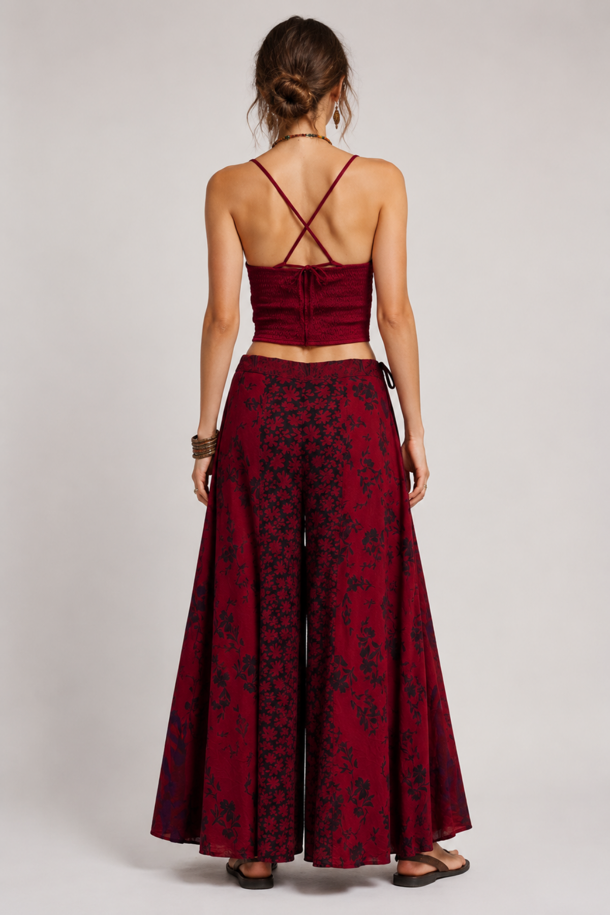 V Yaka Askılı Crop Top Bordo