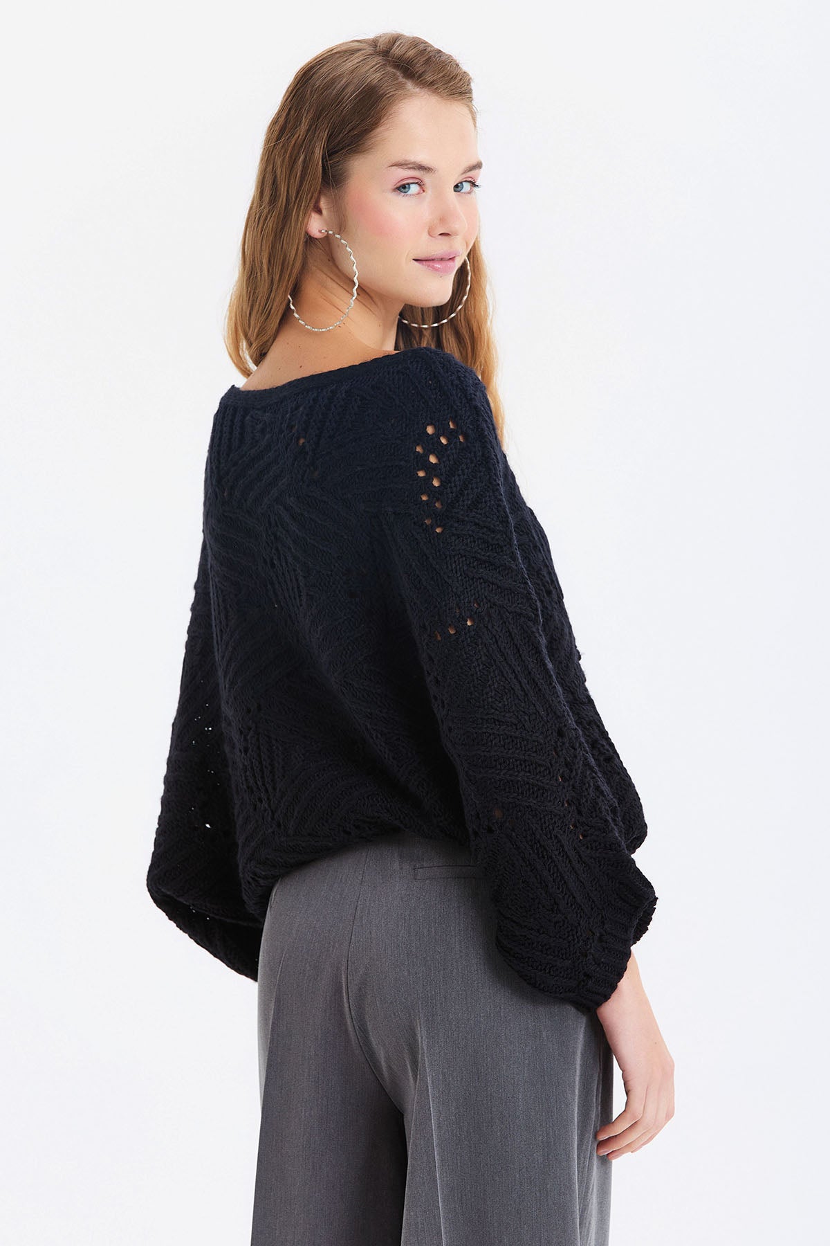 Oversize Örme Desenli Triko Kazak Siyah