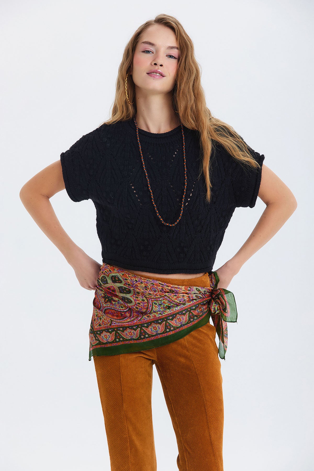 Örgü Desenli Kısa Kollu Kazak Siyah